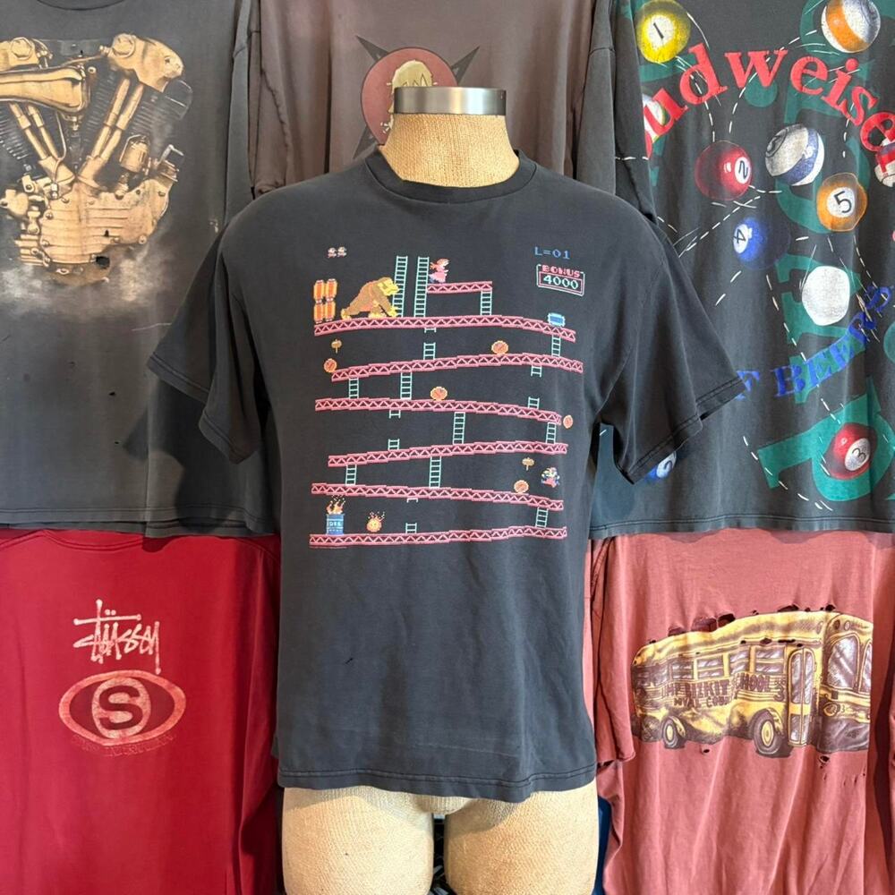 Y2K Donkey Kong T-shirt